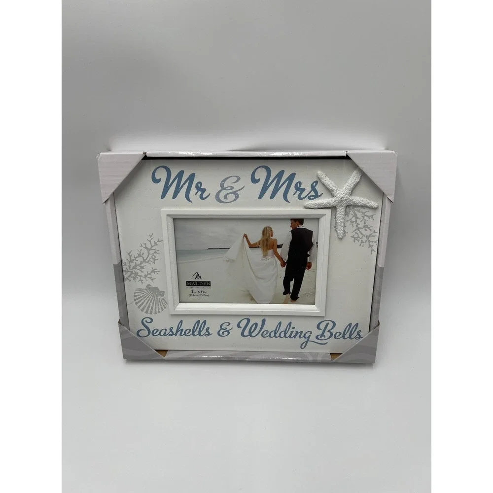 Malden Mr & Mrs Seashells & Wedding Bells Beach Wedding Photo Frame 4x6‎ White